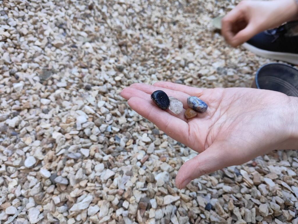 六甲山牧場の宝石探しゴールドラッシュパークで見つかる宝石たち