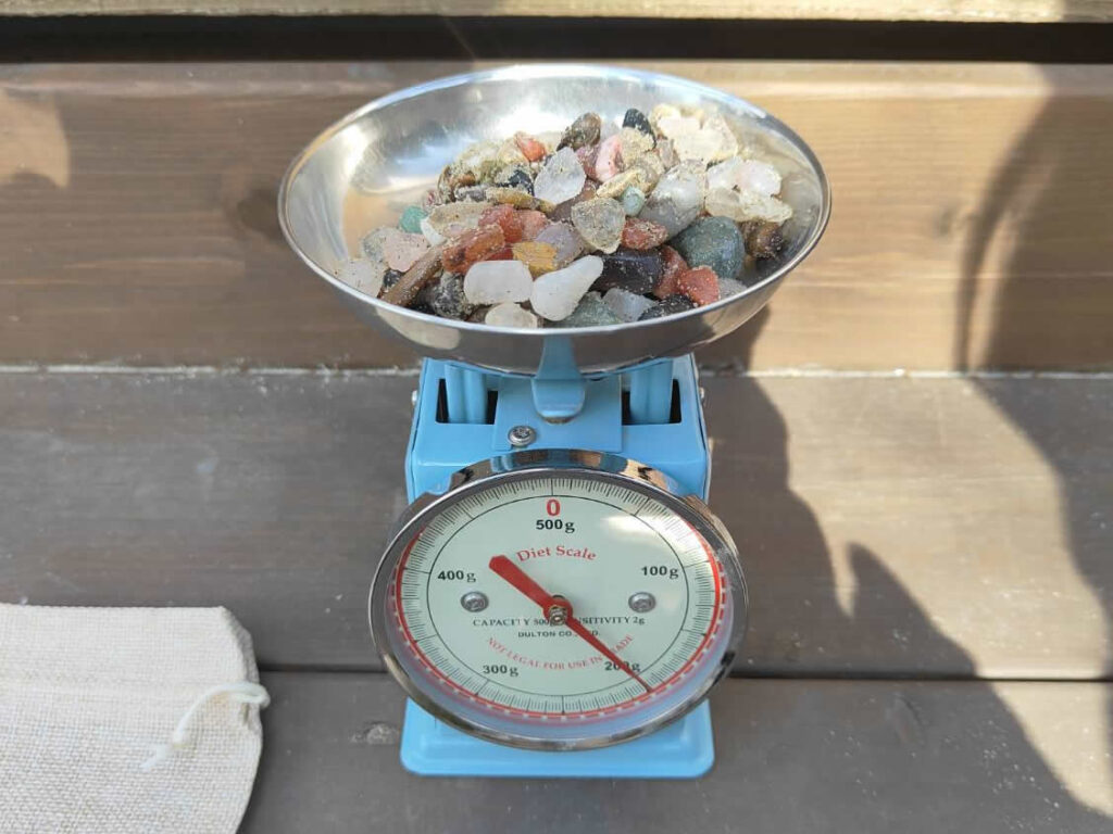 六甲山牧場の宝石探しゴールドラッシュパーク採れた宝石200g
